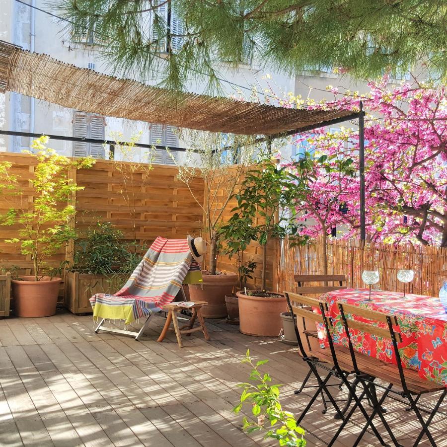 Little House With A Large Roof Garden In The City Center มาร์กเซย ภายนอก รูปภาพ